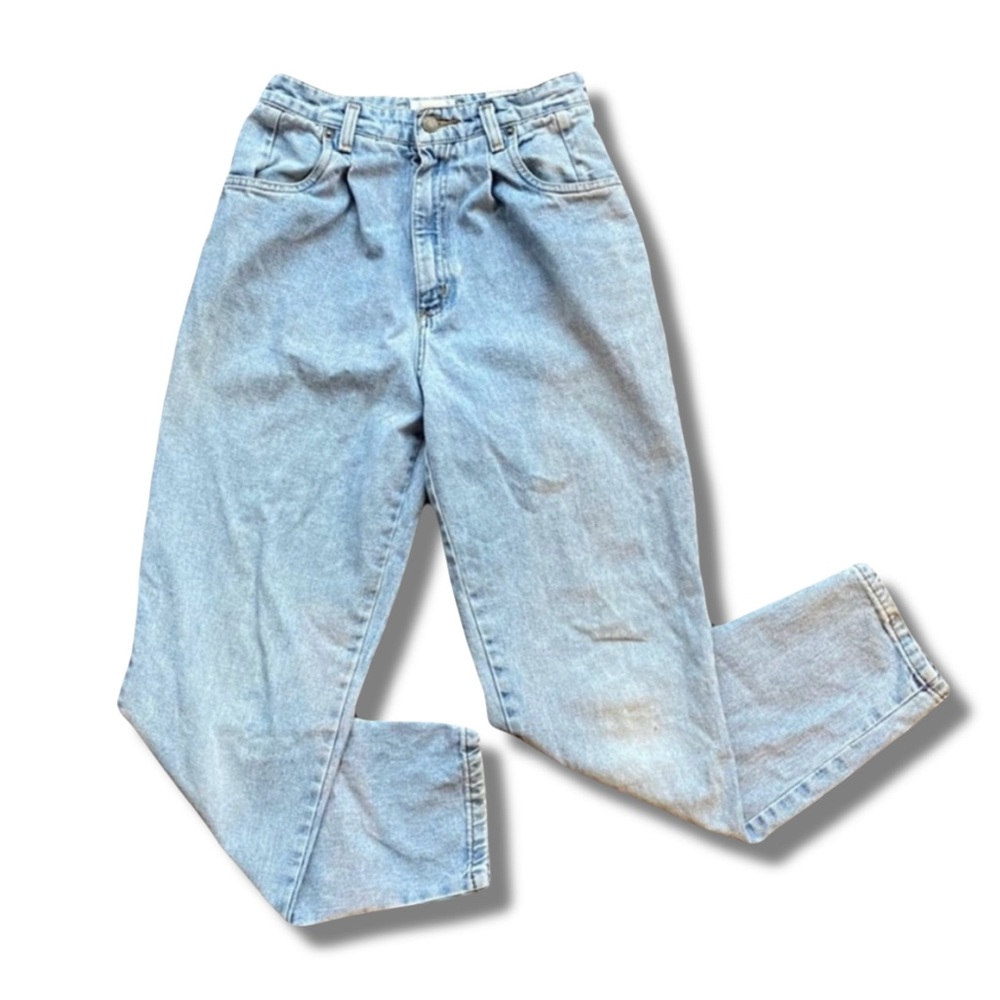 Vintage High rise light wash denim jeans.